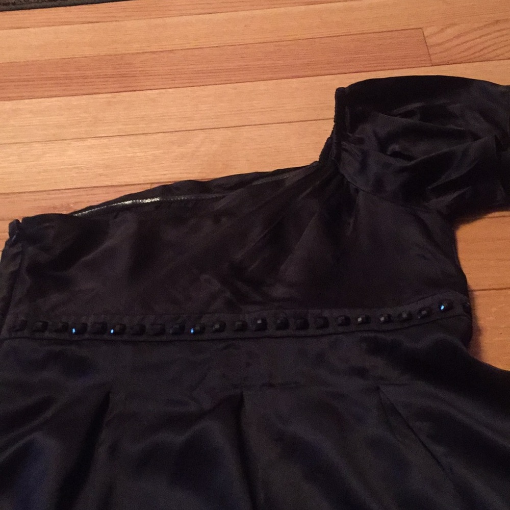 silk top - Picture 2 of 4